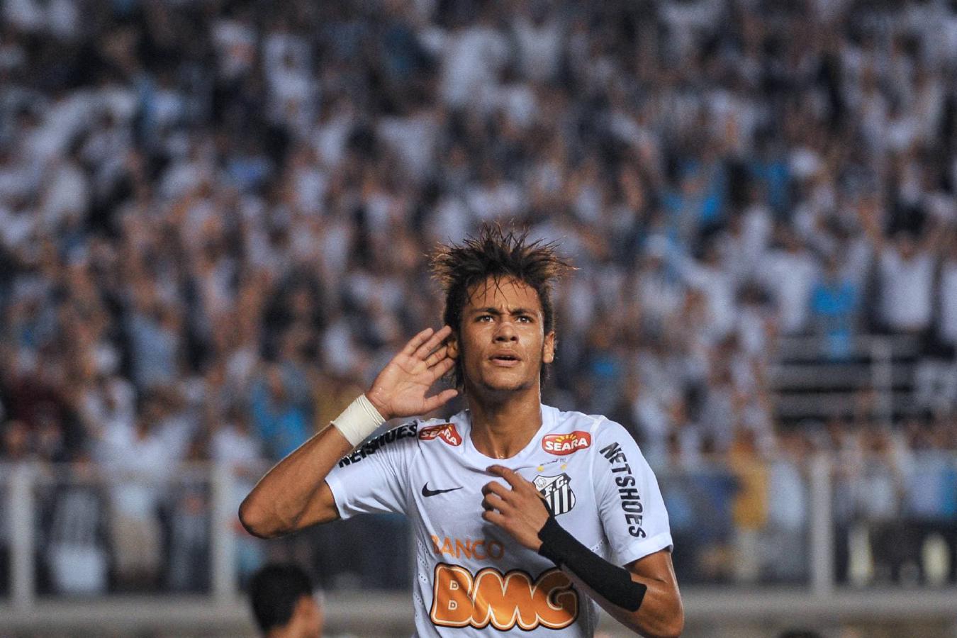 内马尔的圣诞献祭:手术刀下的世界杯诺言